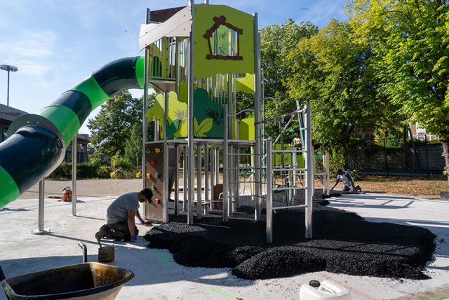 2025-08-18_espace jeu enfant - complexe j. marinelli_dsc01970